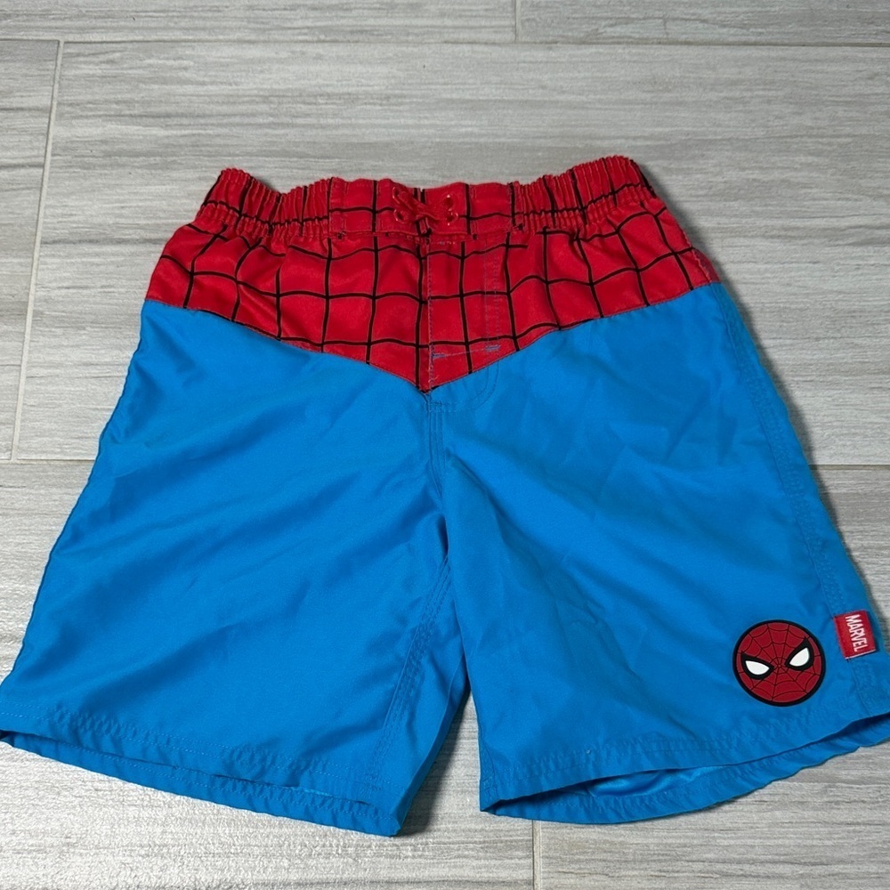 Disney Marvel Spider-Man‎ Red Blue Kids Swim Shorts size 7/8 bathing suit trunks